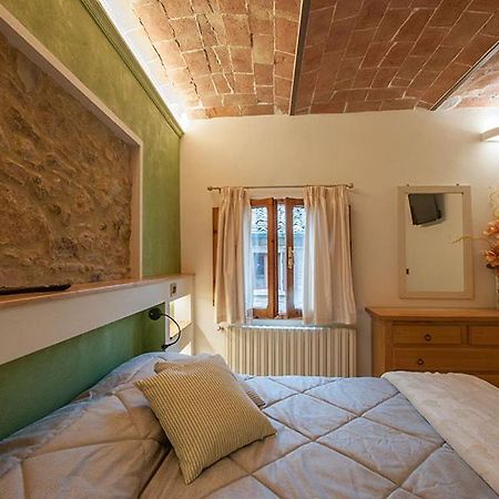 Affittacamere Il Bastione 27 Volterra Bagian luar foto