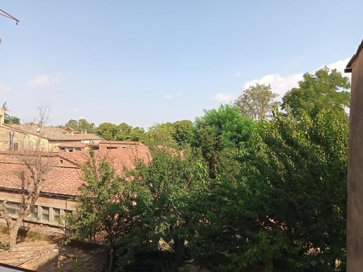 Affittacamere Il Bastione 27 Volterra Bagian luar foto