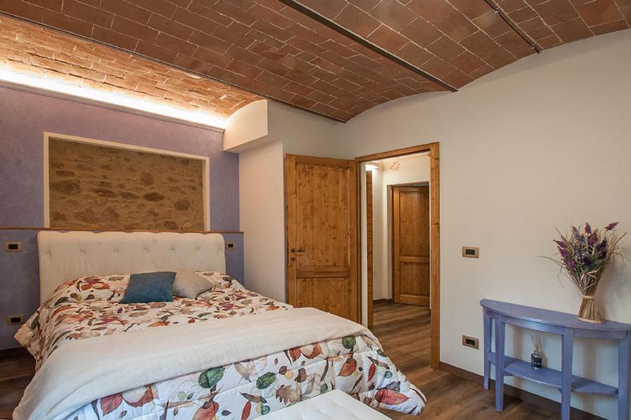 Affittacamere Il Bastione 27 Volterra Bagian luar foto